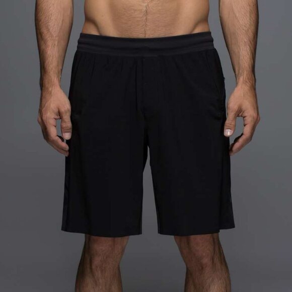 Lululemon Athletica Men's Black Assert Athletic Shorts - Picture 1 of 5